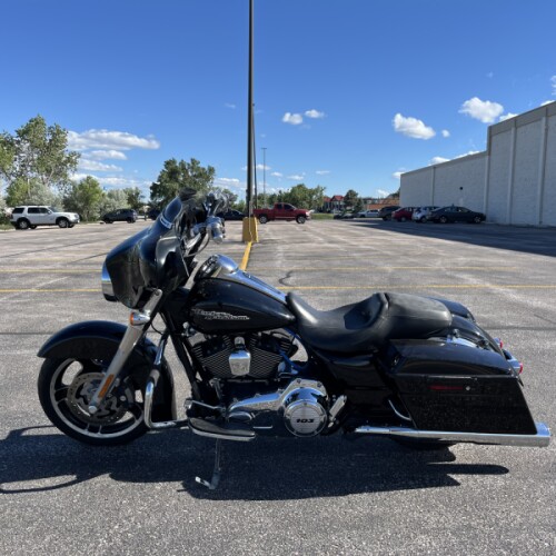 2011 Harley-Davidson Street Glide thumb 1