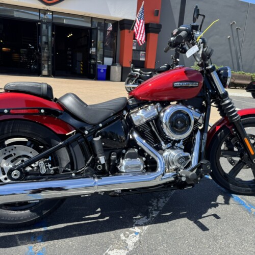 2026 Harley-Davidson® Street Bob® Dark Billiard Gray Chrome Cast Wheels thumb 2