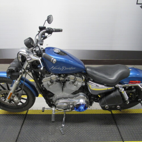 XL 883L 2005 Sportster® 883 Low thumb 0