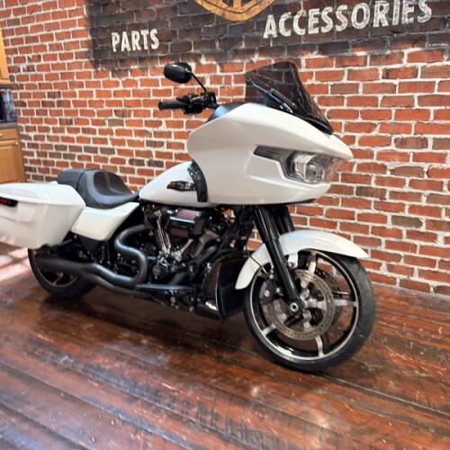 FLTRX 2024 Road Glide® thumb 3