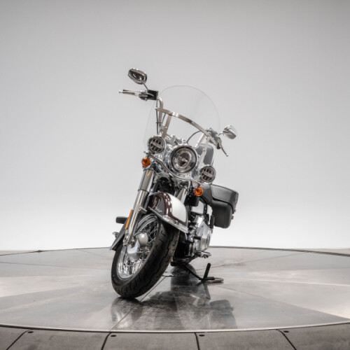 2021 HARLEY-DAVIDSON FLHC HERITAGE CLASSIC in Midnight Crimson/Stonewashed White Pearl thumb 1