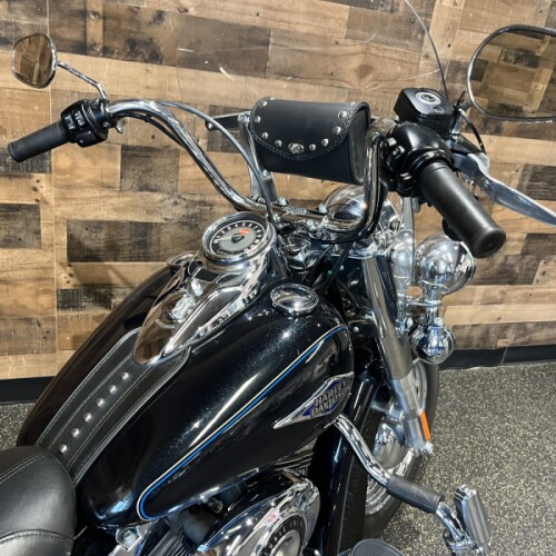 2014 Harley-Davidson® Heritage Softail® Classic Midnight Pearl FLSTC103 thumb 0