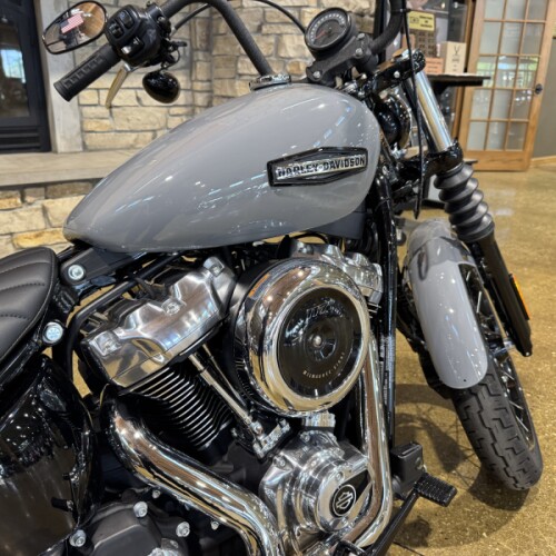 FXBB 2026 Street Bob® thumb 2