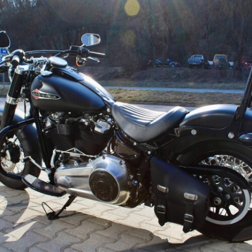 2018 Harley-Davidson® Softail Slim® Black Denim thumb 3