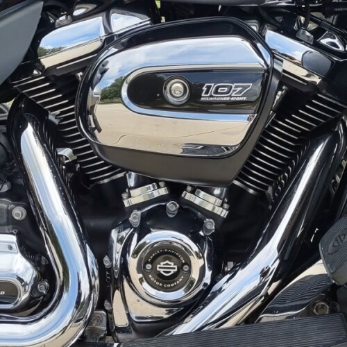 Harley-Davidson® Electra Glide® Ultra Classic® 2017 thumb 2