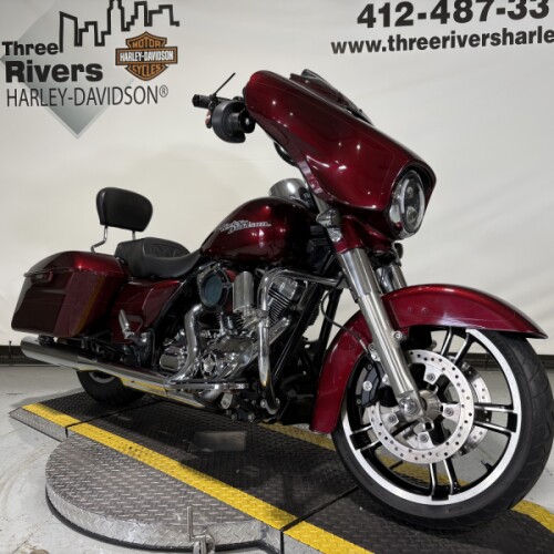 2014 Harley-Davidson® Street Glide® Special Mysterious Red Sunglo thumb 2
