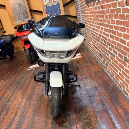 FLTRX 2024 Road Glide® thumb 1