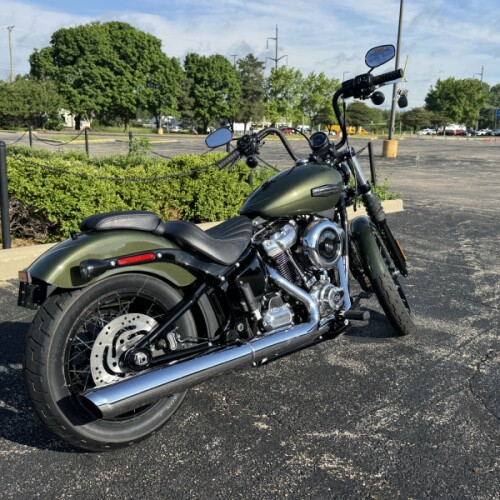 FXBB 2026 Street Bob® thumb 2