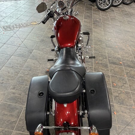 2016 Harley-Davidson® SuperLow® 1200T Velocity Red Sunglo thumb 2