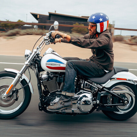 2026 FXD Harley-Davidson® Super Glide® White Onyx Pearl thumb 0