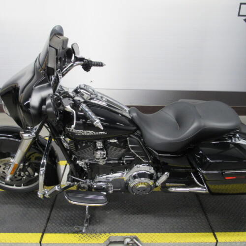 FLHX 2013 Street Glide® thumb 0