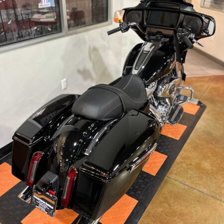 FLHX 2026 Street Glide® thumb 2