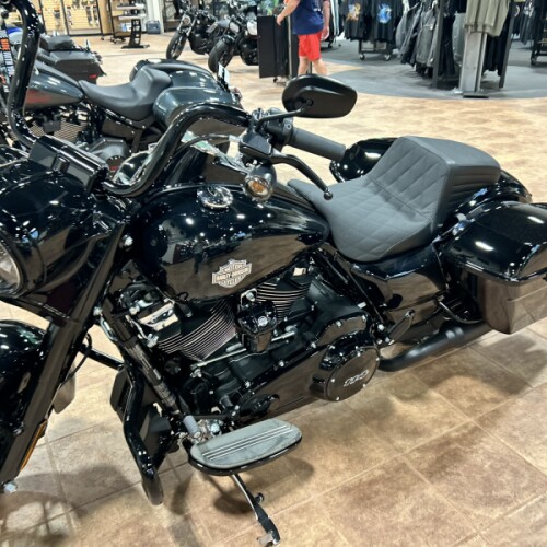  2025 Harley-Davidson<sup>®</sup> Road King<sup>®</sup> Special thumb 0