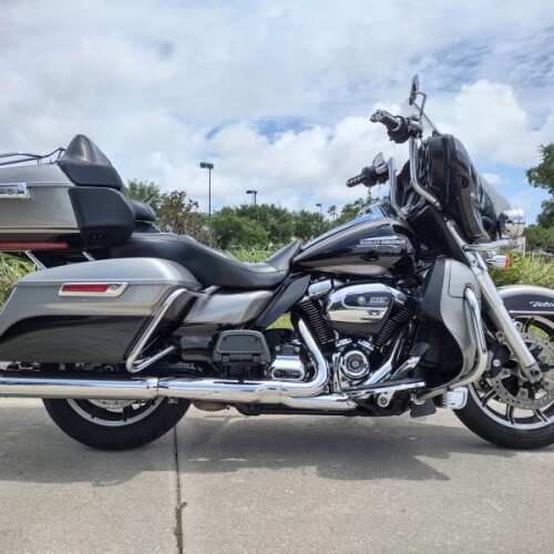 Harley-Davidson® Electra Glide® Ultra Classic® 2017 thumb 3