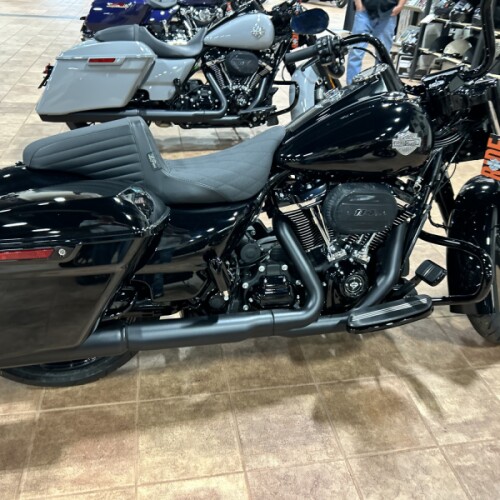  2025 Harley-Davidson<sup>®</sup> Road King<sup>®</sup> Special thumb 2