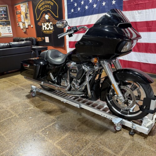 FLTRX 2022 Road Glide® thumb 2