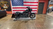FLHXS 2019 Street Glide® Special