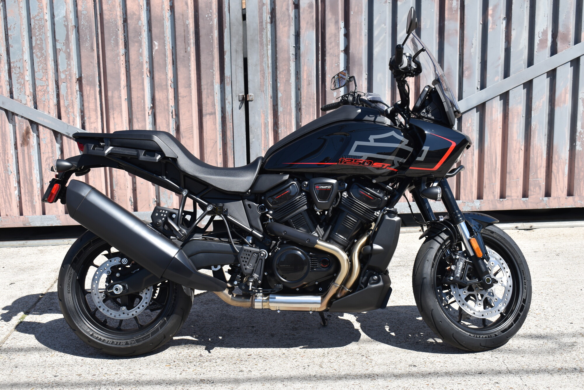 2026 Harley-Davidson® Pan America® 1250 ST RA1250ST