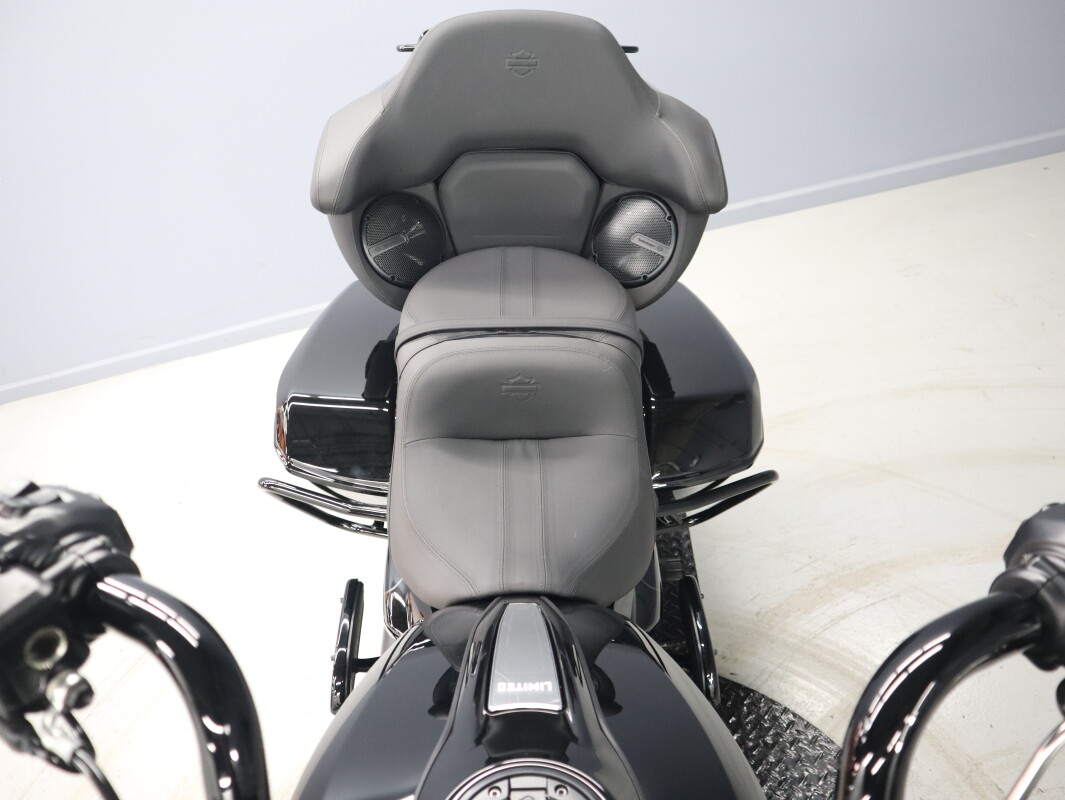 2026 Harley-Davidson® Road Glide Limited FLTRXL, photo 13