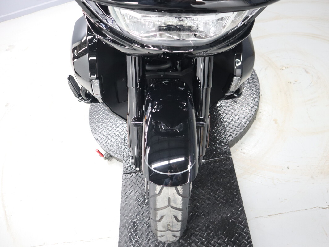 2026 Harley-Davidson® Road Glide Limited FLTRXL, photo 11
