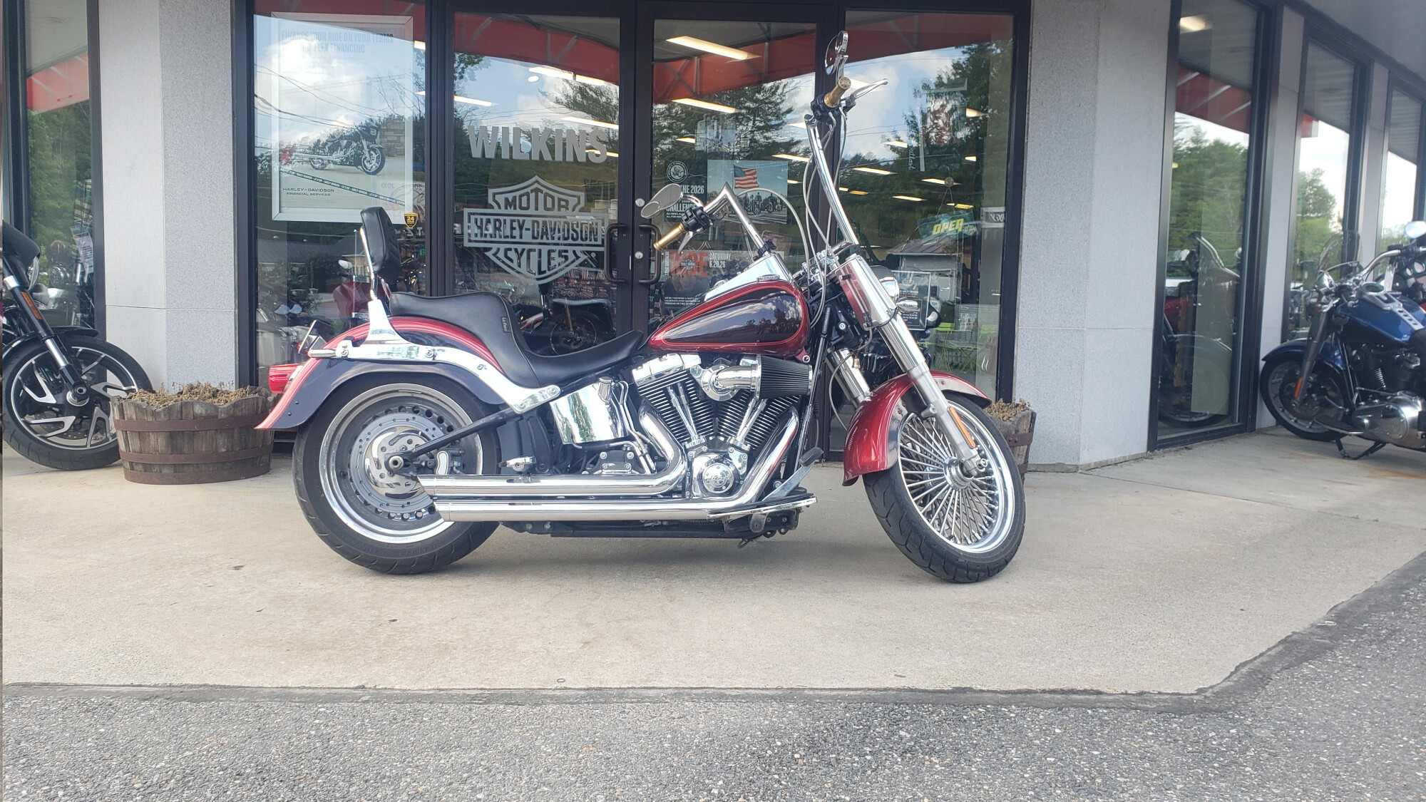 2013 har FLSTF FAT BOY in Ember Red Sunglo / Merlot Sunglo