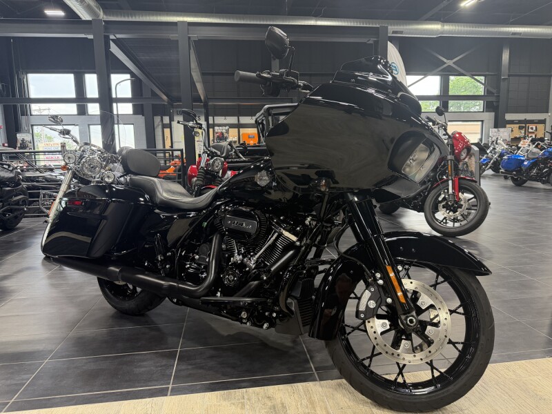  2023 Harley-Davidson® Road Glide® Special