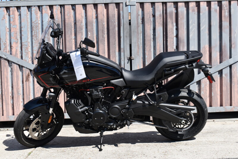 2026 Harley-Davidson® Pan America® 1250 ST RA1250ST