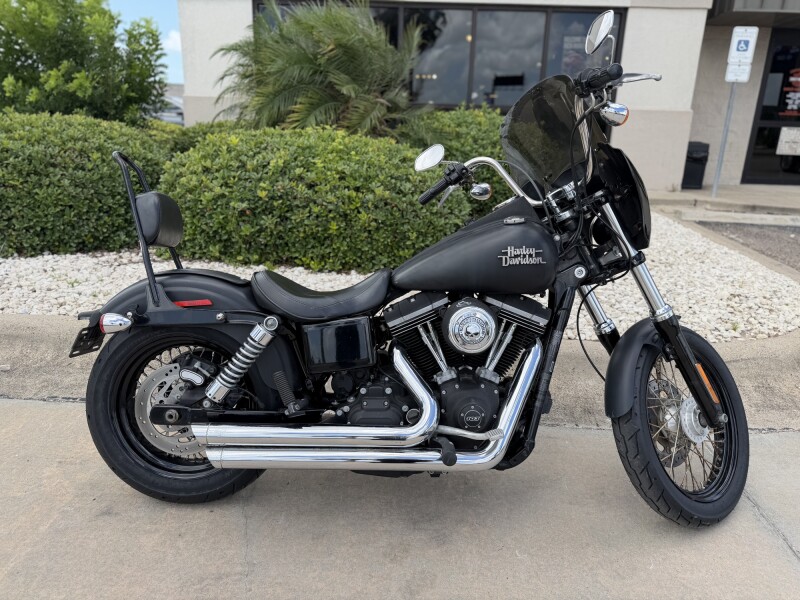 2014 Harley-Davidson® Street Bob® BLACK DENIM