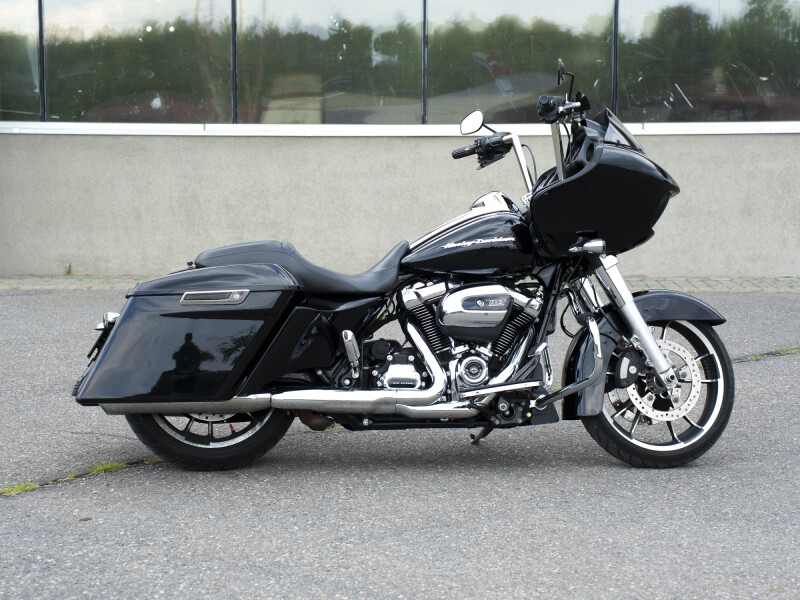 FLTRX 2020 Road Glide®