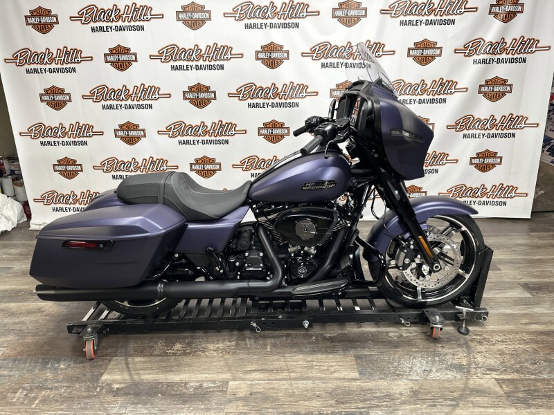 FLHX 2025 Street Glide™