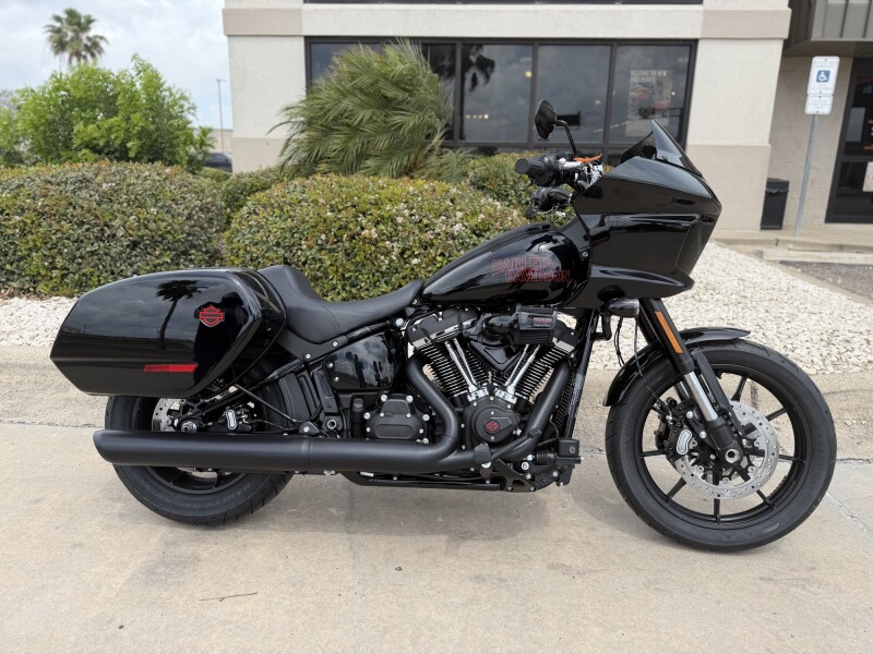 2026 Harley-Davidson® Low Rider® ST Vivid Black Black Trim