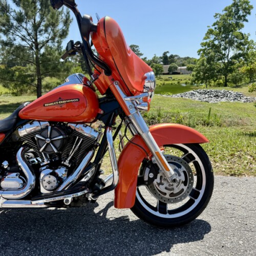  2012 Harley-Davidson Street Glide  FLHX103 thumb 1