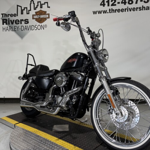 2014 Harley-Davidson® Seventy-Two® Black Denim thumb 2
