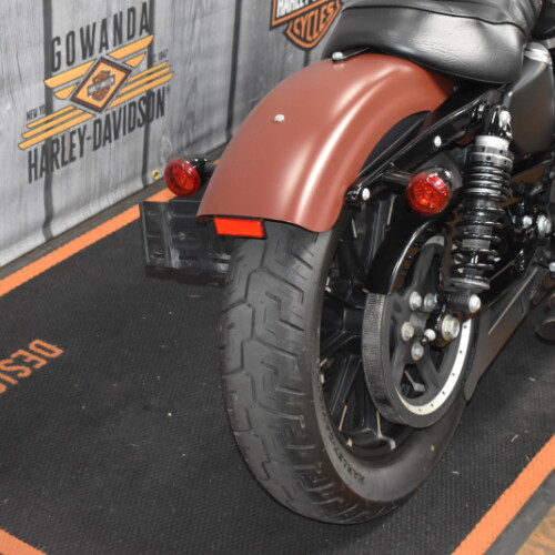 XL 883N 2017 Iron 883™ thumb 0