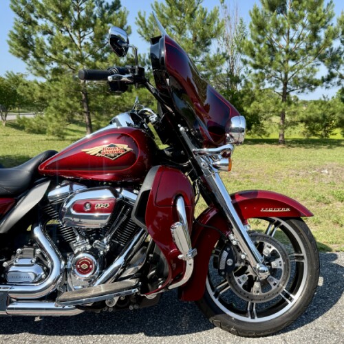 2023 Harley-Davidson Ultra Limited FLHTK thumb 1