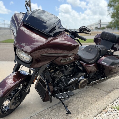 2024 Harley-Davidson® CVO™ Street Glide® Copperhead thumb 1