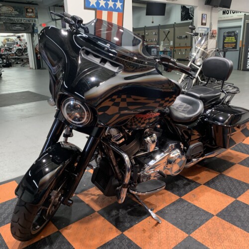 2017 Harley-Davidson Street Glide Special FLHXS thumb 0