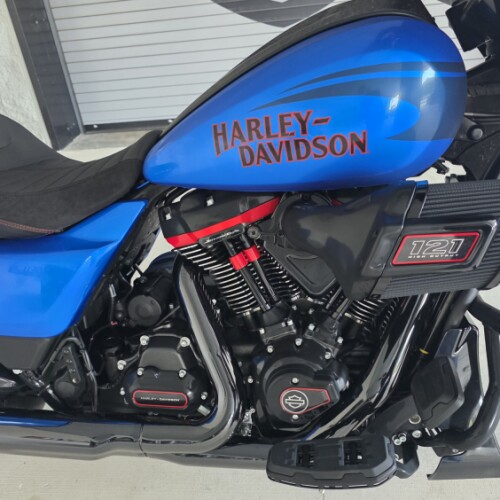 2026 Harley-Davidson® CVO Street Glide ST thumb 1