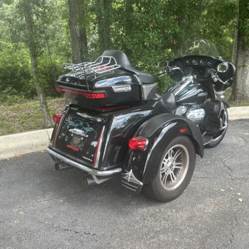 FLHTCUTG 2019 Tri Glide® Ultra thumb 1