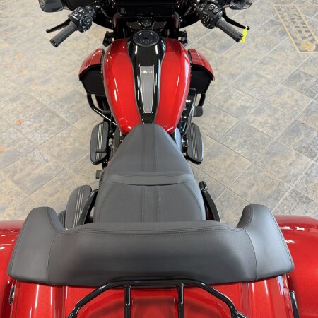 2026 Harley-Davidson® Street Glide 3 Limited Brilliant Red Chrome Trim thumb 0