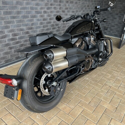 2022 Harley-Davidson® Sportster® S Vivid Black thumb 2