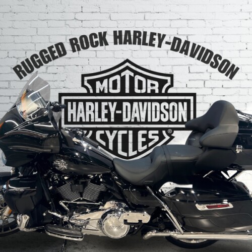 2026 Harley-Davidson® Street Glide Limited Vivid Black Chrome Trim thumb 3