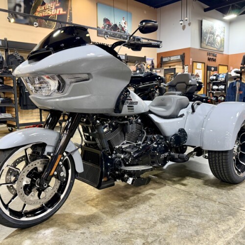 2026 Harley-Davidson® Road Glide 3 Dark Billiard Gray thumb 0