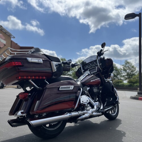 2018 Harley-Davidson® FLHTKL Ultra Limited Low Twisted Cherry 636910 thumb 2