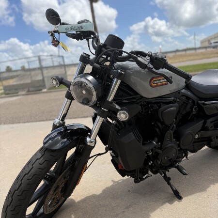 2025 Harley-Davidson® Nightster® Billiard Gray thumb 0