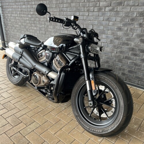 2022 Harley-Davidson® Sportster® S Vivid Black thumb 3