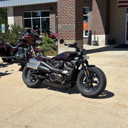 2021 Harley-Davidson® Sportster® S Midnight Crimson thumb 3