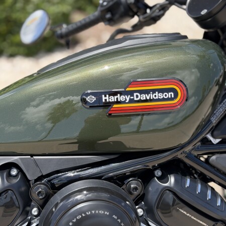2026 Harley-Davidson® Nightster® Special Olive Steel Metallic Black Trim thumb 3