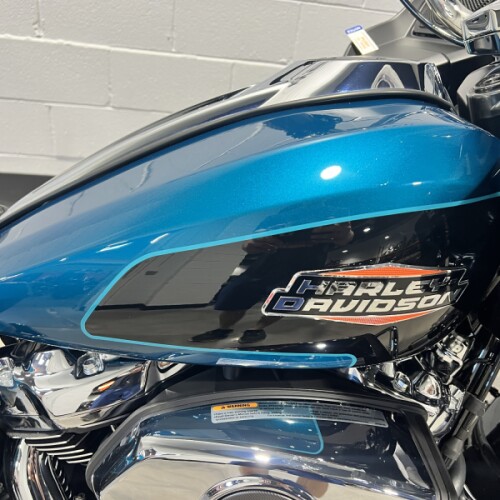 2026 Harley-Davidson® Road Glide® Teal Thunder / Vivid Black FLTRX thumb 3