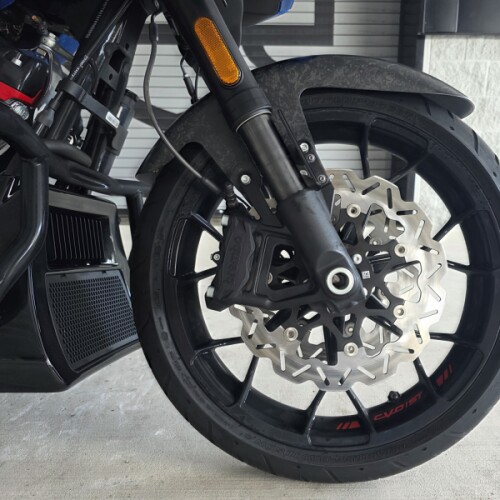 2026 Harley-Davidson® CVO Street Glide ST thumb 2